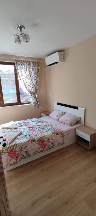 Guest House Proynovi Kalofer Eksteriør bilde